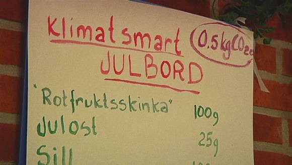 Julen kan med fördel göras mer klimatsmart - annars orsakar den sannolikt stora utsläpp. Bildkälla: SVT